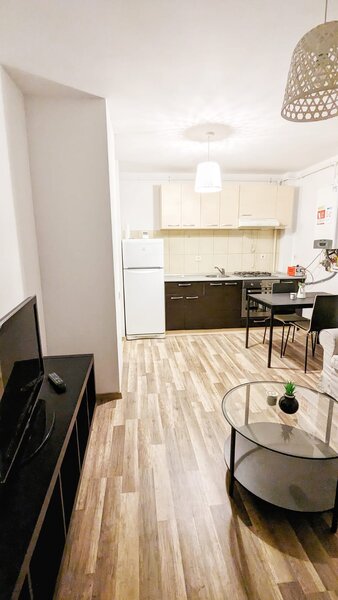 Bloc 2016, Metrou Piata Iancului, 2 camere 60 mp , Centrala Proprie, Modern