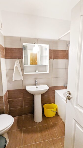 Bloc 2016, Metrou Piata Iancului, 2 camere 60 mp , Centrala Proprie, Modern